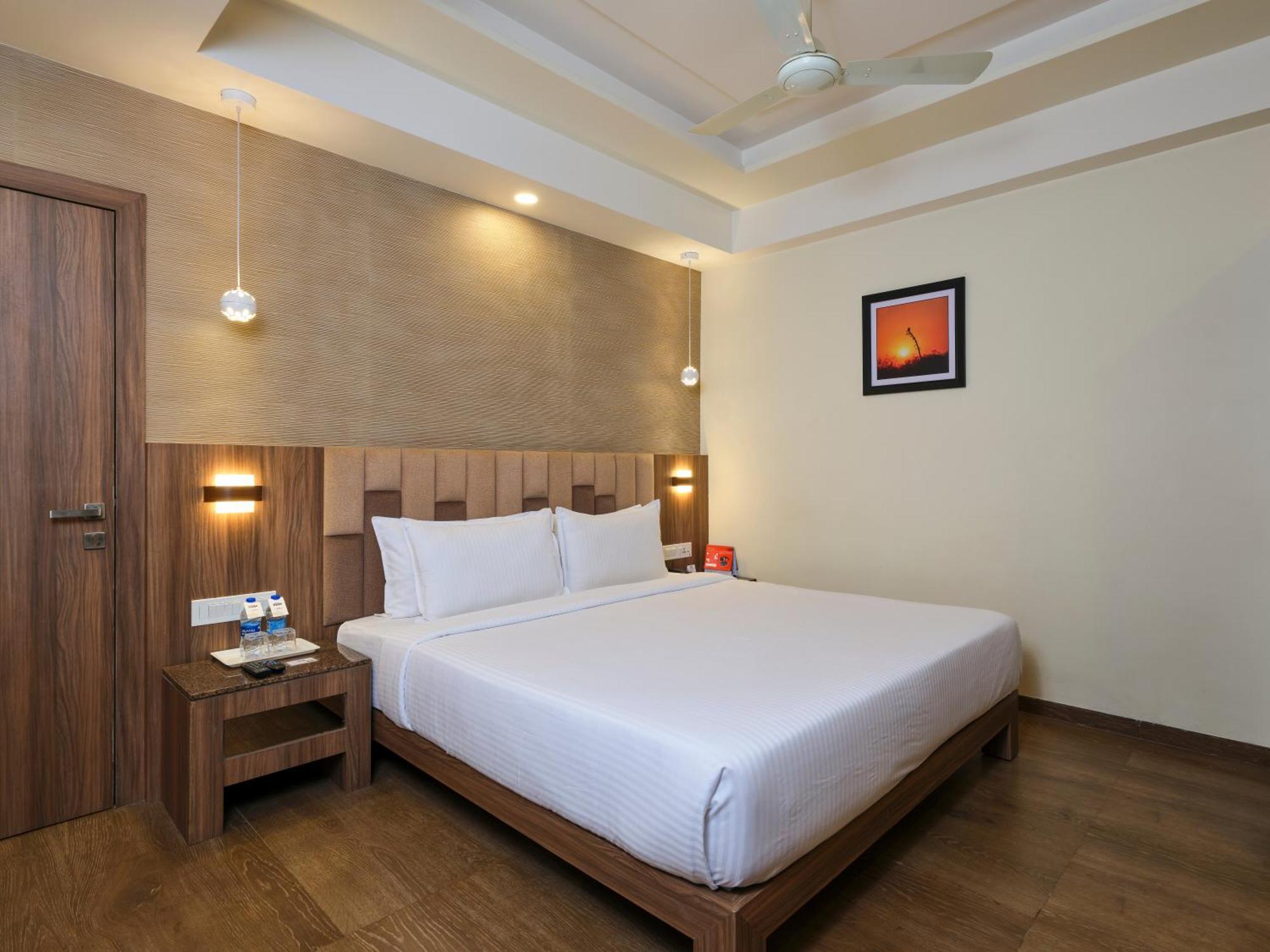 Pride Biznotel Sasan Gir Exterior photo