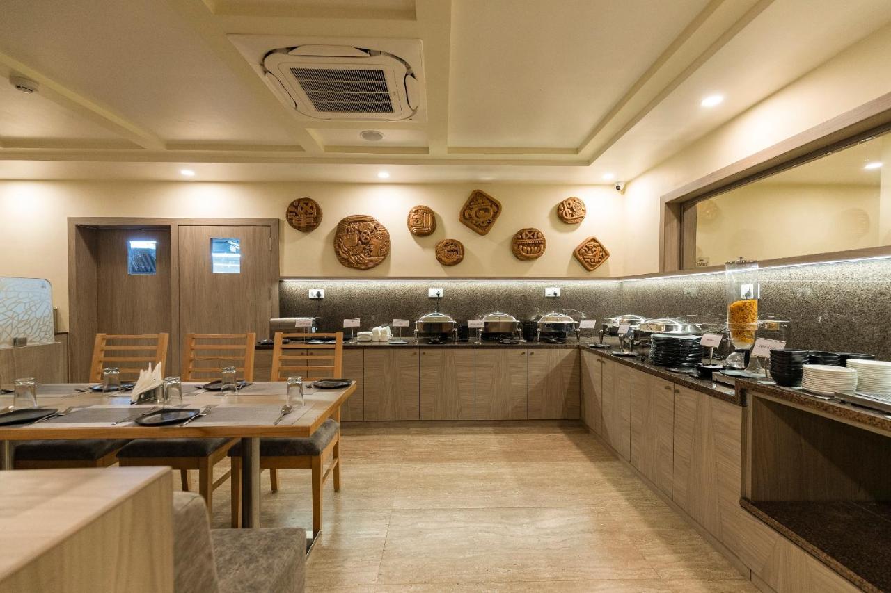 Pride Biznotel Sasan Gir Exterior photo